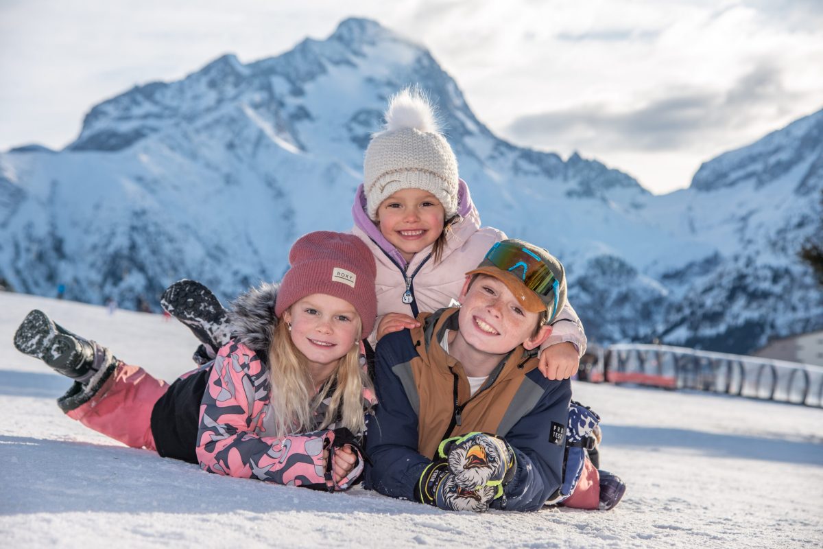 photographie fratrie à la montagne